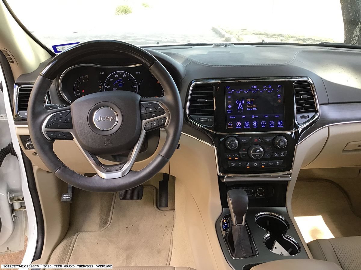 Used 2020 Jeep Grand Cherokee Overland RWD image 12