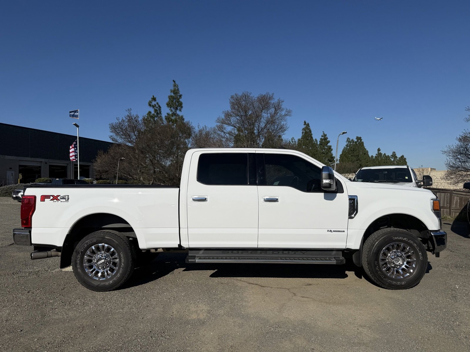 Used 2022 Ford F250 XLT w/ XLT Premium Package image 6