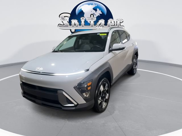 Used 2025 Hyundai Kona SEL image 4