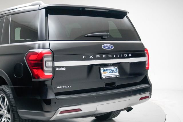 Used 2024 Ford Expedition Limited AWD/4WD image 4