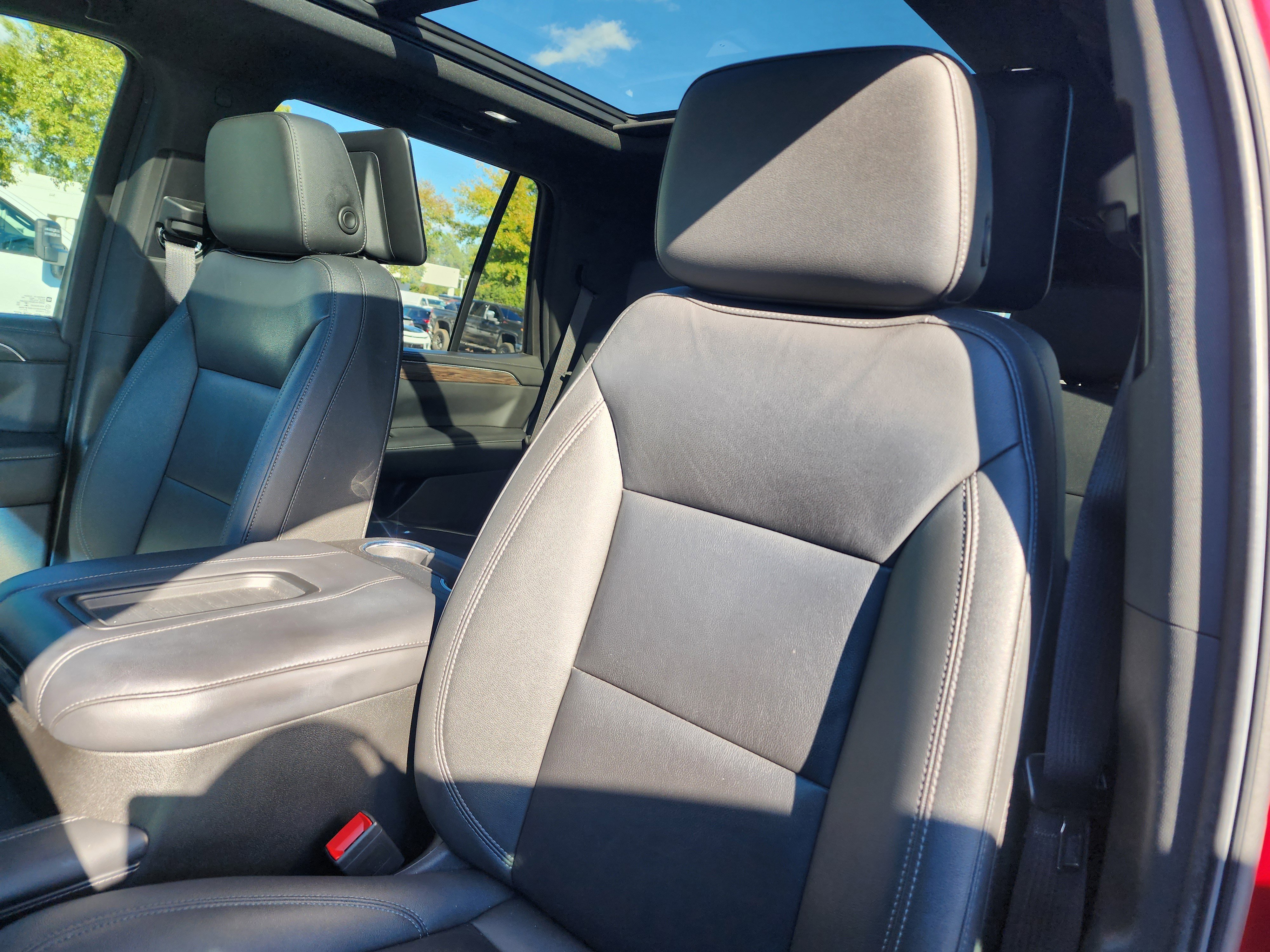 Used 2022 Chevrolet Tahoe Z71 w/ Z71 Off-Road Package image 23