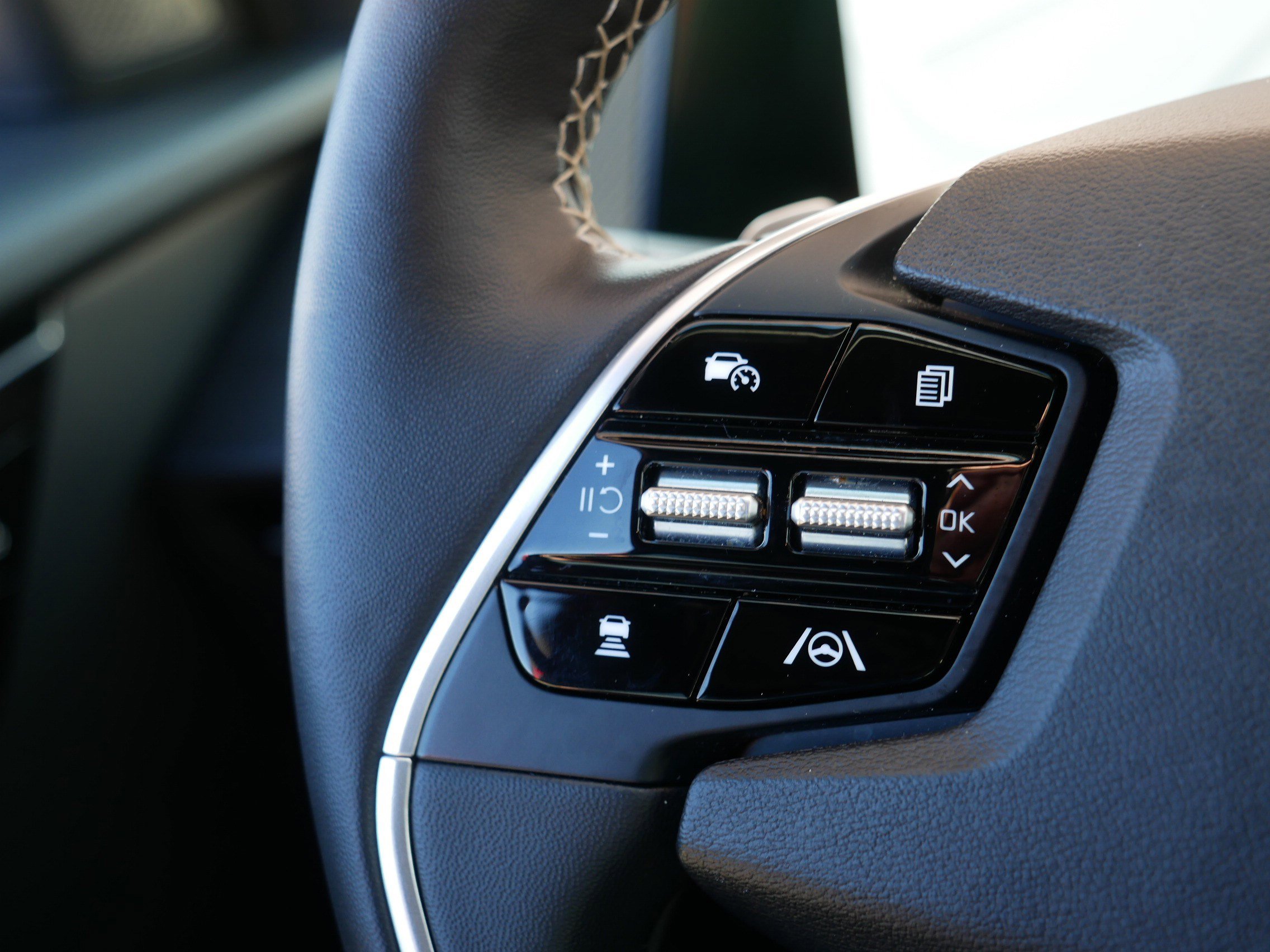 Certified 2024 Kia EV6 GT-Line image 28