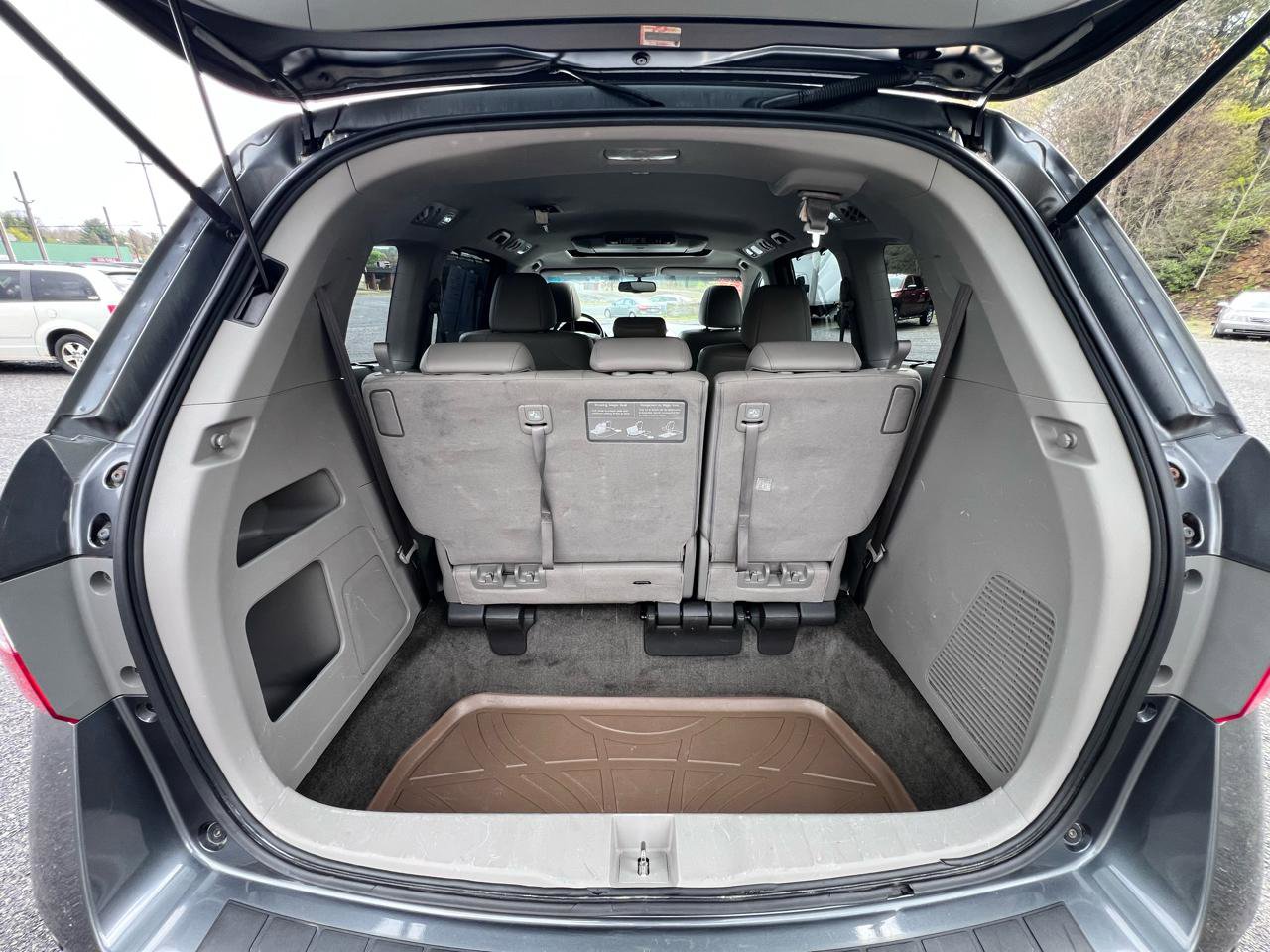 Used 2012 Honda Odyssey Touring image 30