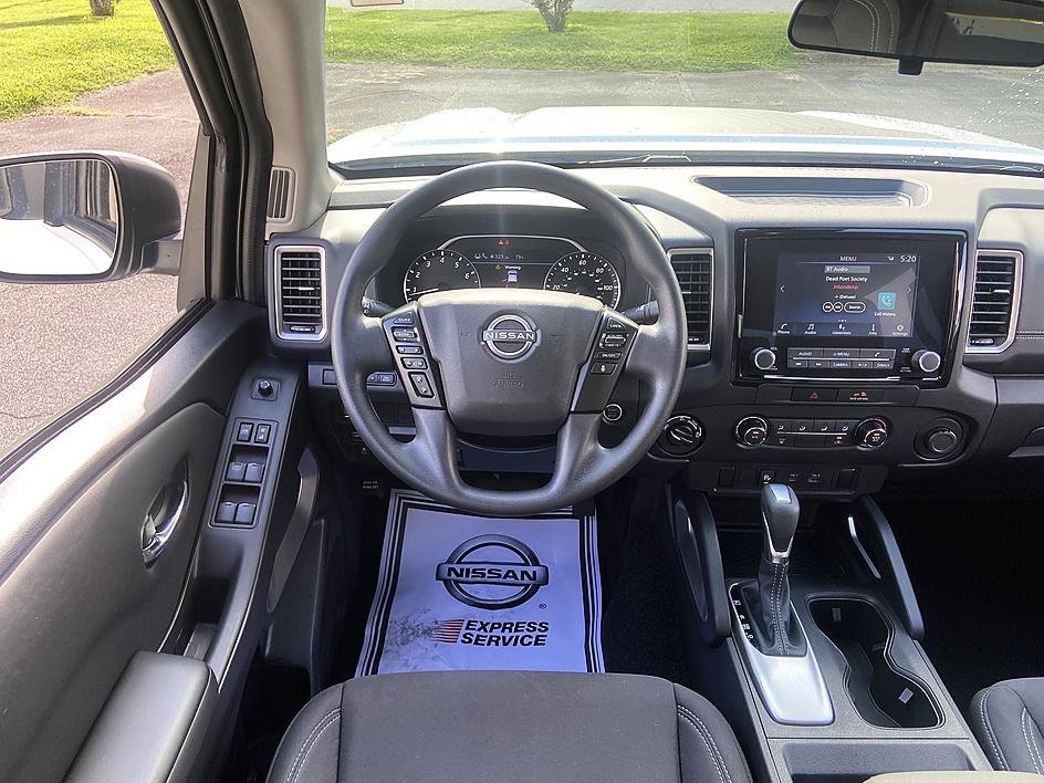 Used 2023 Nissan Frontier SV w/ Technology Package AWD/4WD image 26