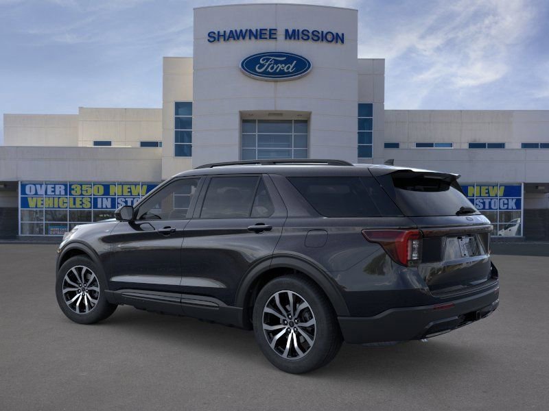 New 2026 Ford Explorer ST-Line AWD/4WD image 4