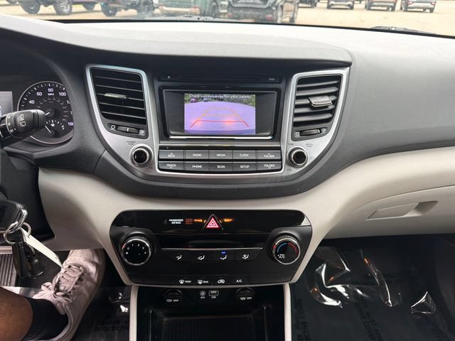 Used 2018 Hyundai Tucson SE AWD/4WD image 30