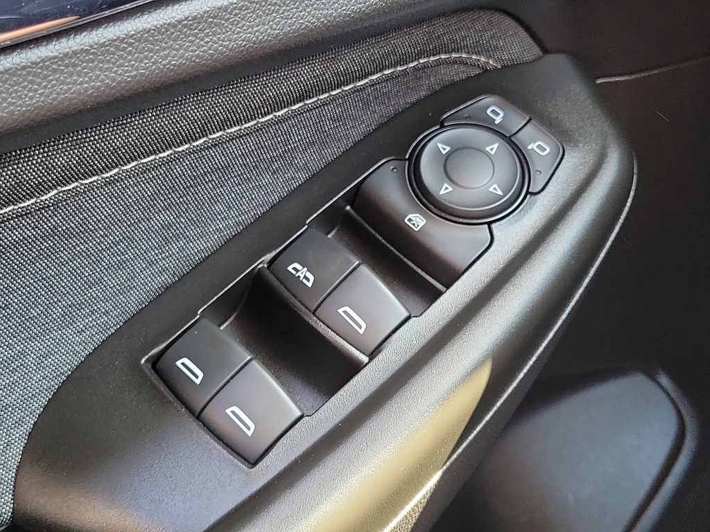 Used 2023 Chevrolet TrailBlazer ACTIV w/ Convenience Package FWD image 13
