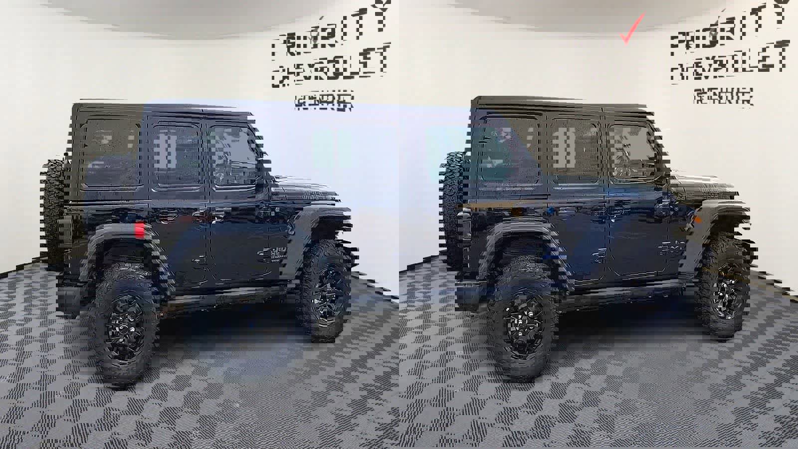 Used 2025 Jeep Wrangler Willys image 9