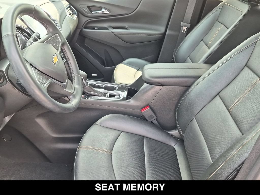 Used 2023 Chevrolet Equinox Premier FWD image 17