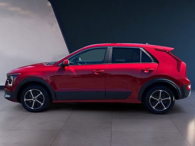 Certified 2024 Kia Niro LX FWD image 2