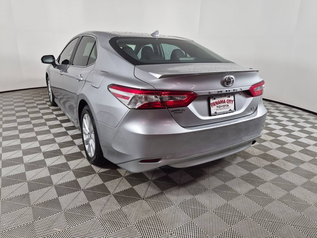 Used 2019 Toyota Camry LE w/ Convenience Package FWD image 5