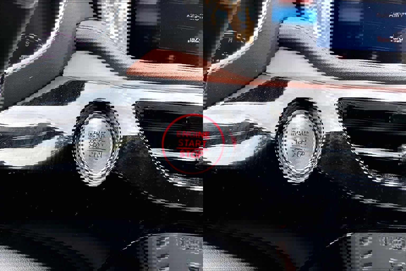 Certified 2022 Acura MDX FWD w/ Technology Package image 34