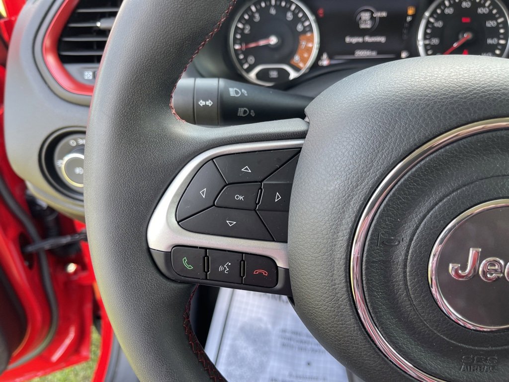 Used 2023 Jeep Renegade Latitude image 15
