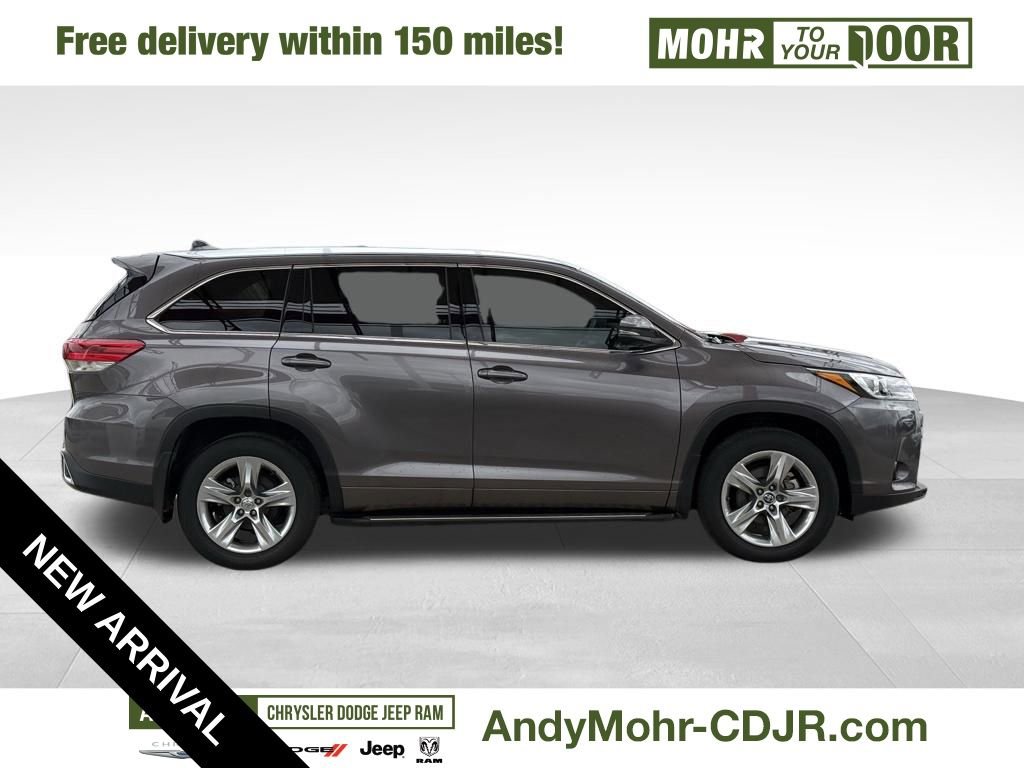 Used 2017 Toyota Highlander Limited image 8