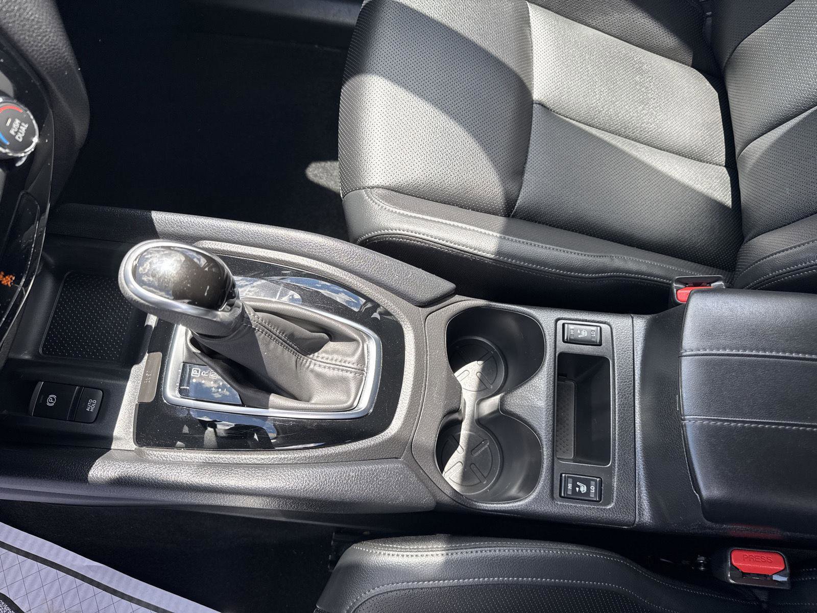 Used 2022 Nissan Rogue Sport SL AWD/4WD image 23