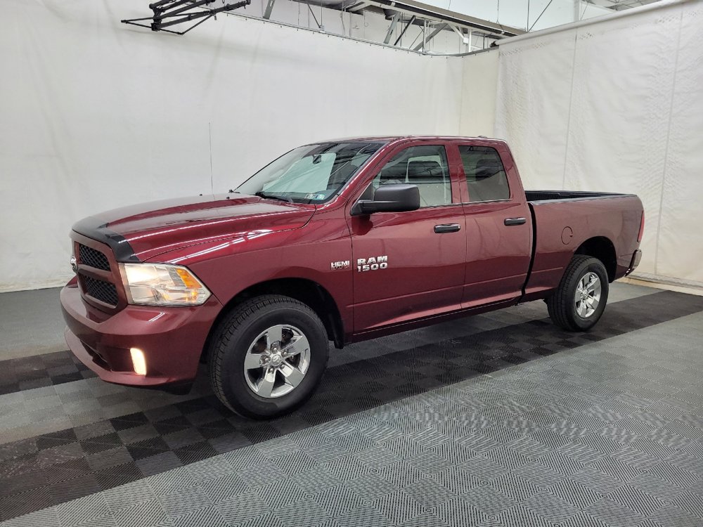 Used 2017 RAM 1500 Express AWD/4WD image 2