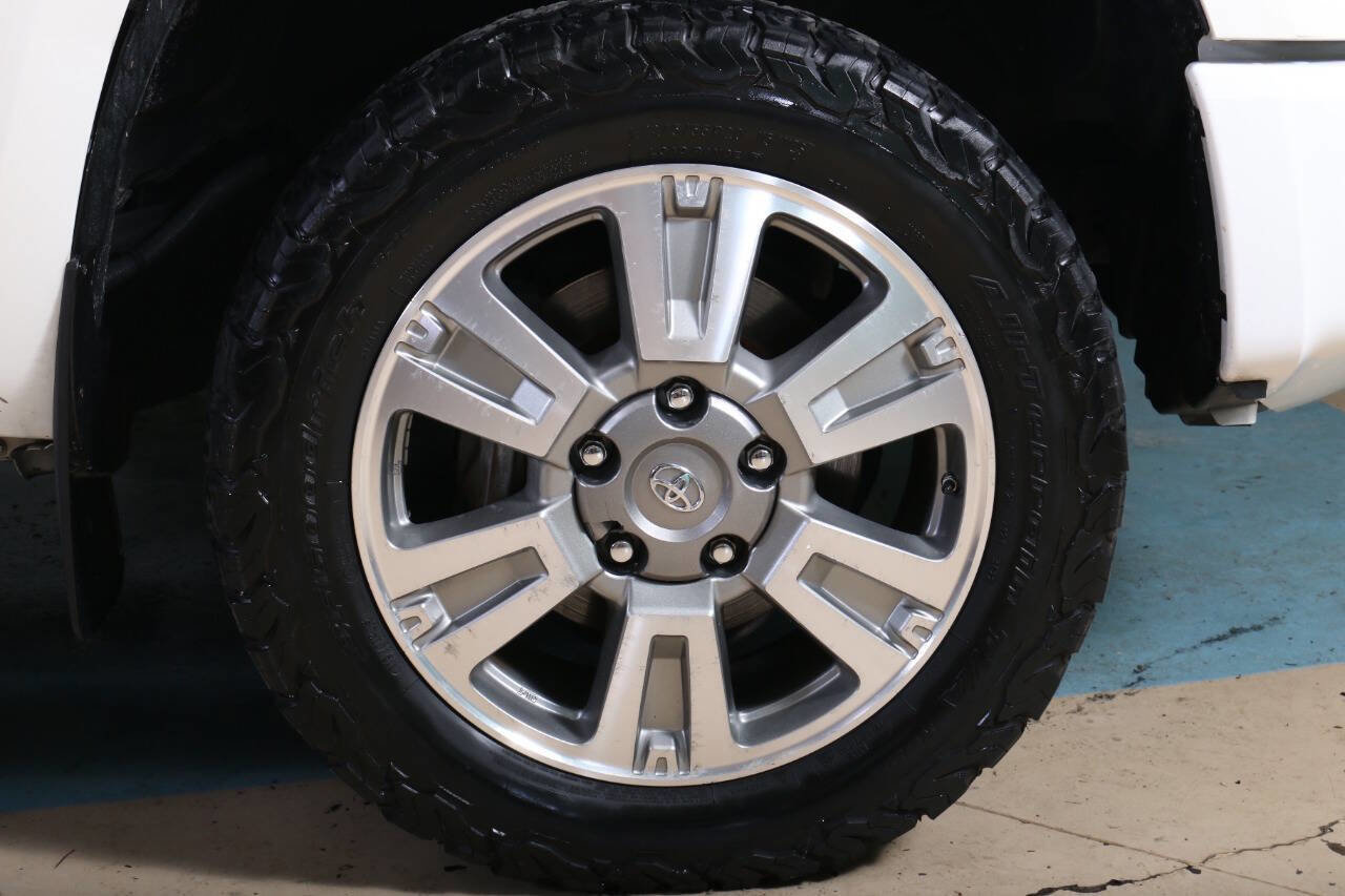 Used 2016 Toyota Tundra Platinum RWD image 17