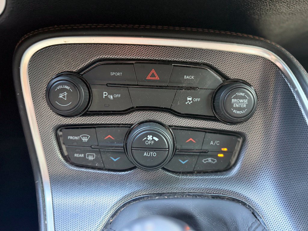 Used 2015 Dodge Challenger R/T Plus RWD image 21