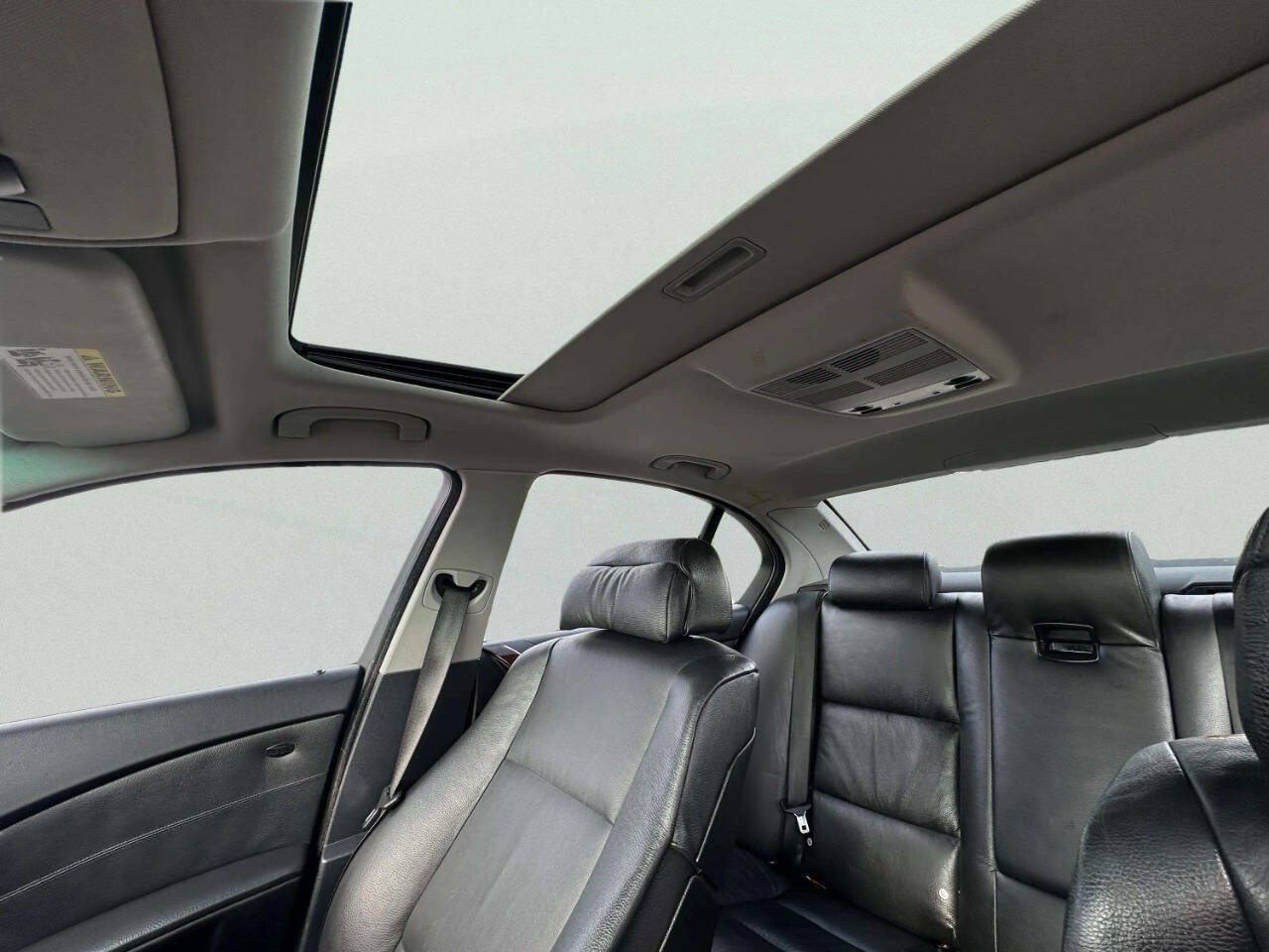 Used 2007 BMW 530xi Sedan AWD/4WD image 35