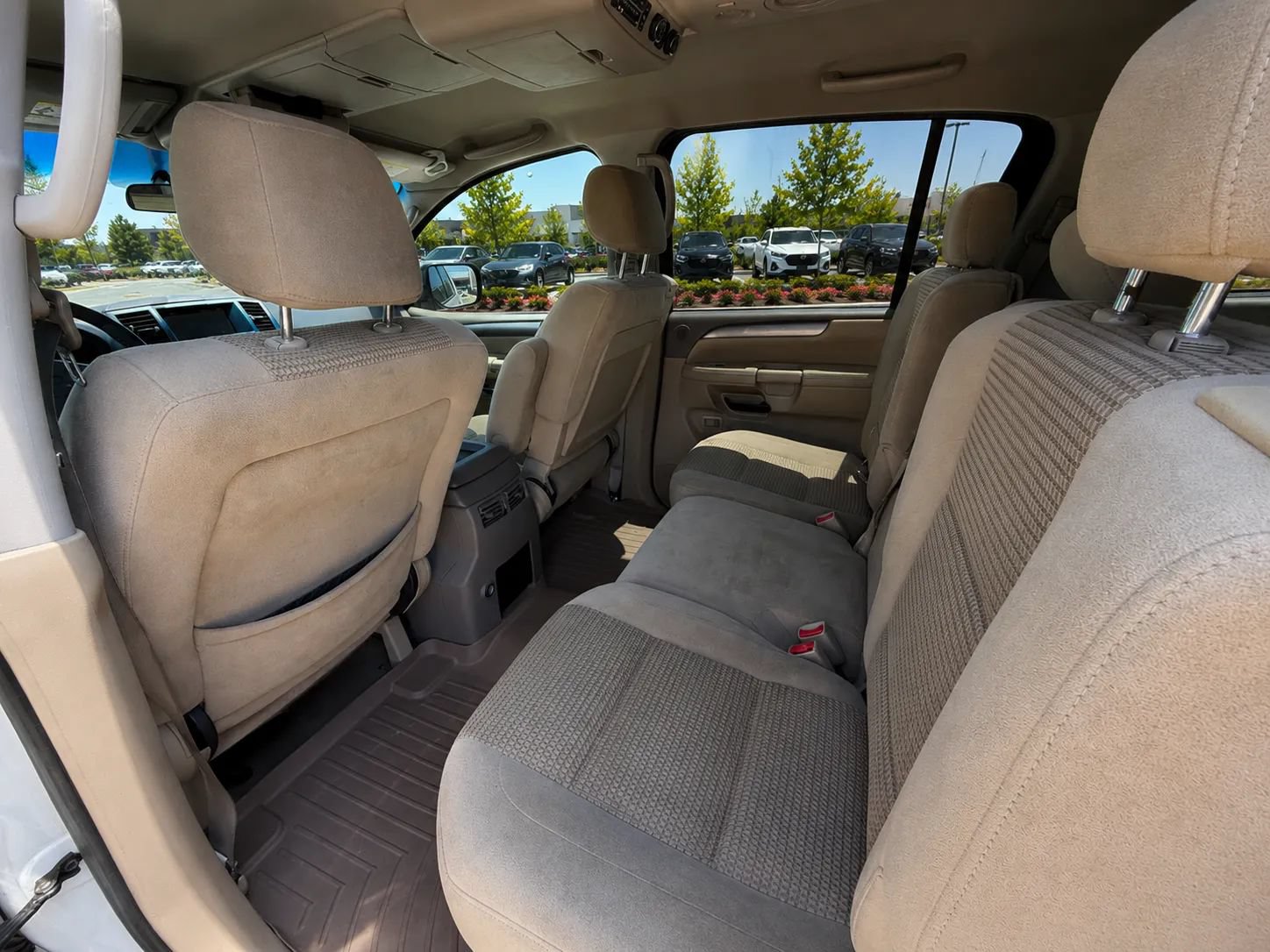 Used 2009 Nissan Armada SE RWD image 14