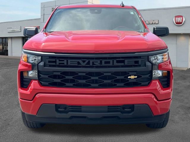Used 2022 Chevrolet Silverado 1500 Custom RWD image 2
