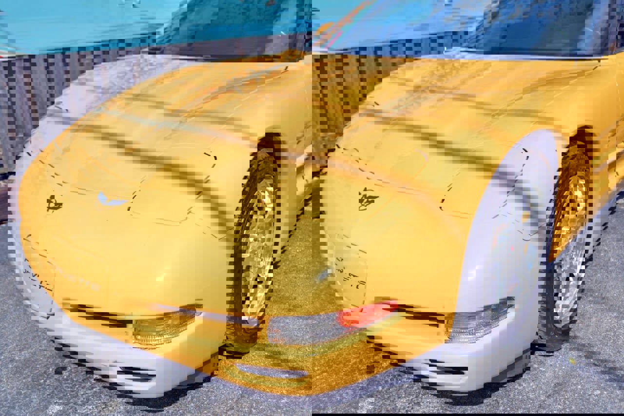 Used 2003 Chevrolet Corvette Coupe w/ Preferred Equipment Group image 10