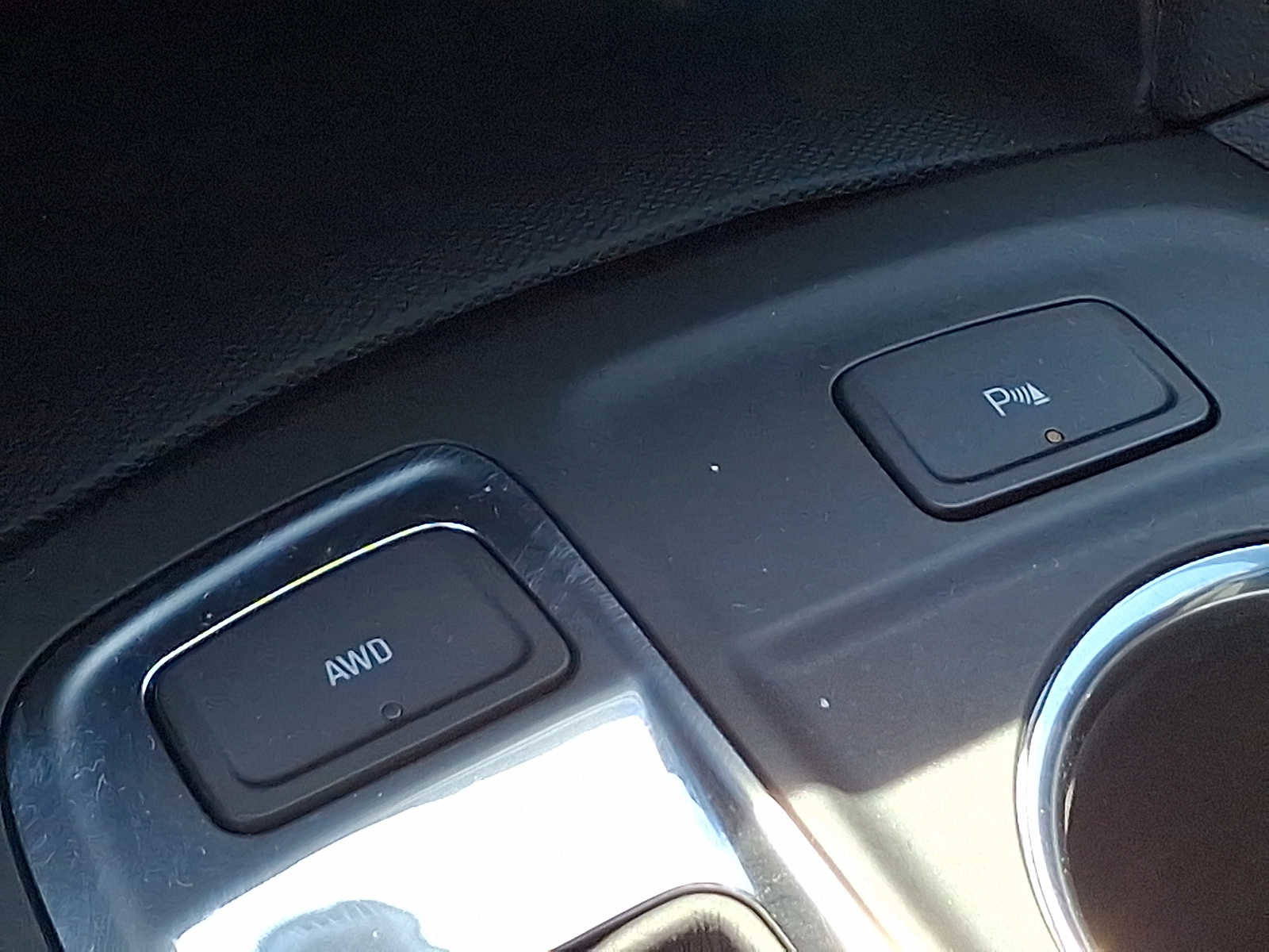 Used 2024 Chevrolet Equinox LT w/ LPO, Floor Liner Package AWD/4WD image 25