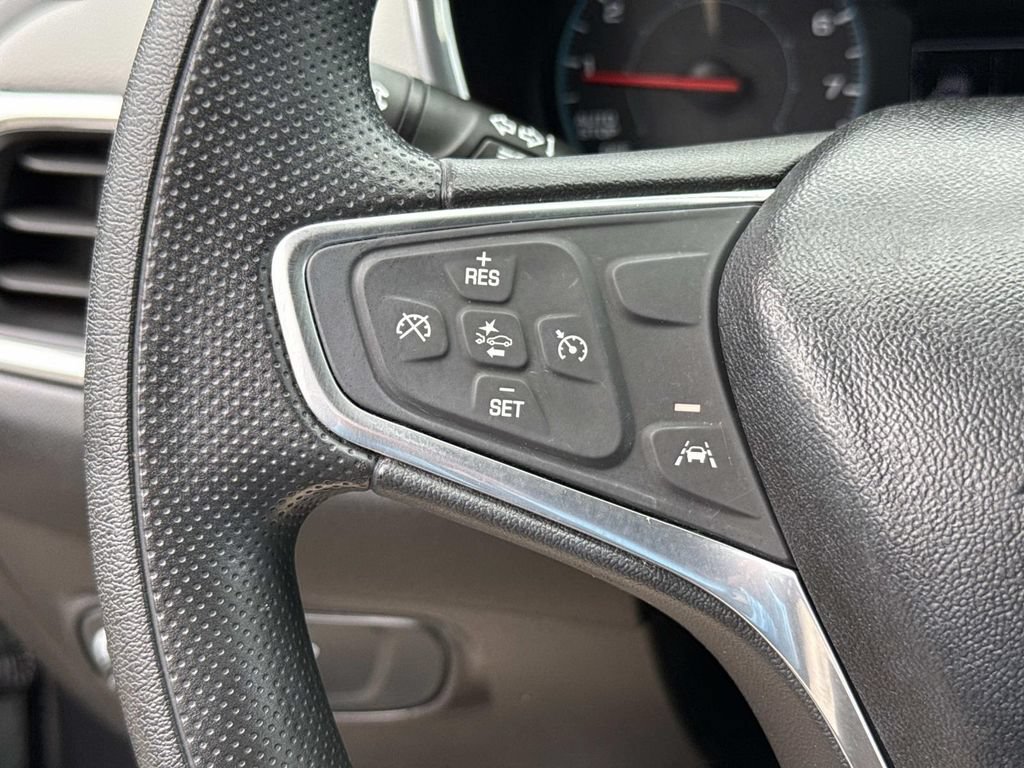 Used 2020 Chevrolet Equinox LS FWD image 40