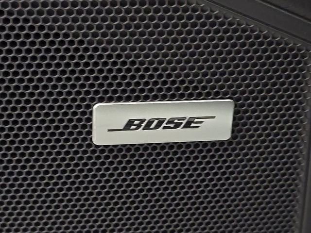 Certified 2025 Porsche Cayenne E-Hybrid Coupe image 17