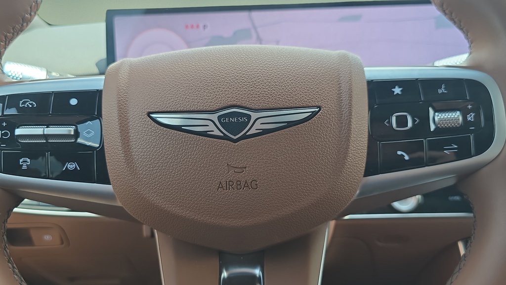 New 2026 Genesis GV70 2.5T Advanced AWD/4WD image 17