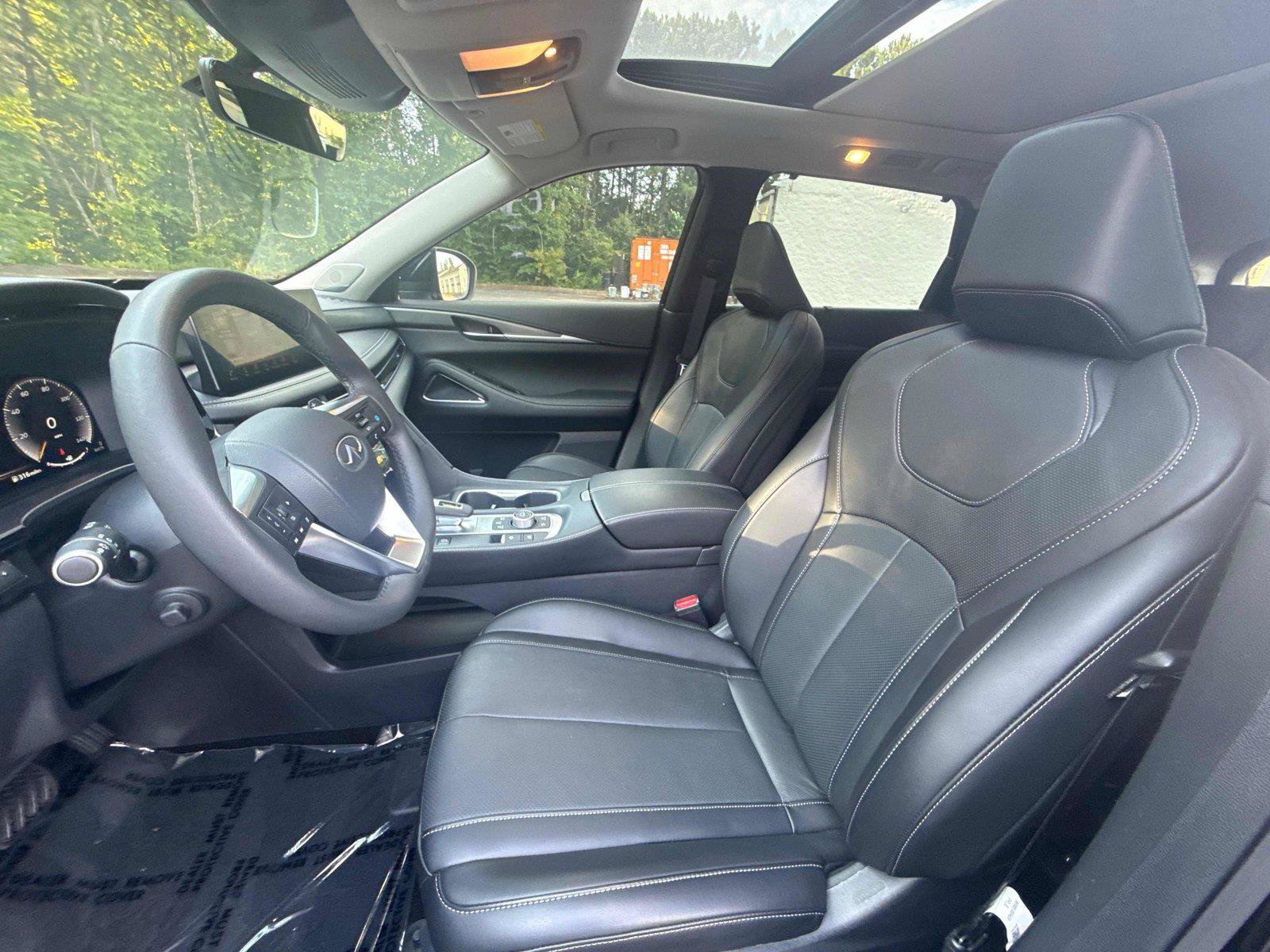Used 2025 INFINITI QX60 Luxe FWD image 11
