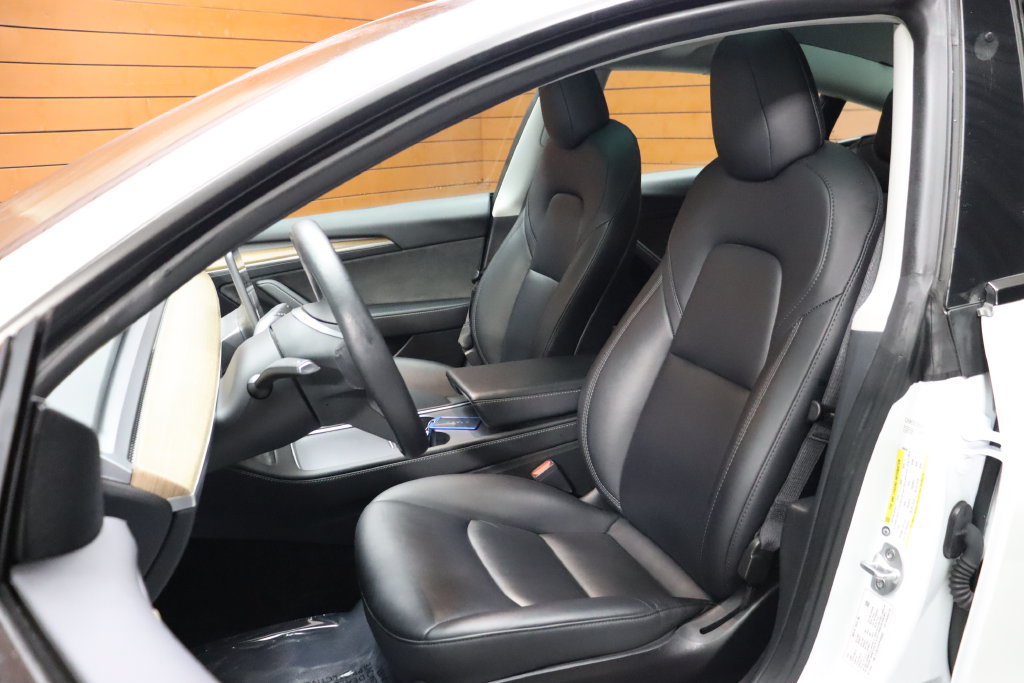 Used 2022 Tesla Model 3 Long Range AWD/4WD image 15