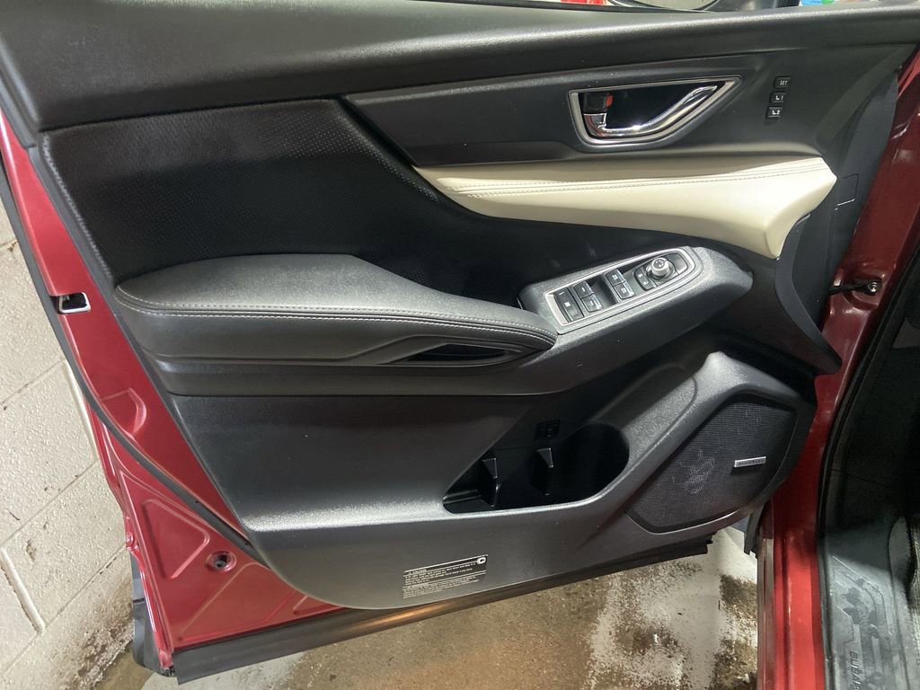 Used 2022 Subaru Ascent Limited w/ Technology Package AWD/4WD image 14