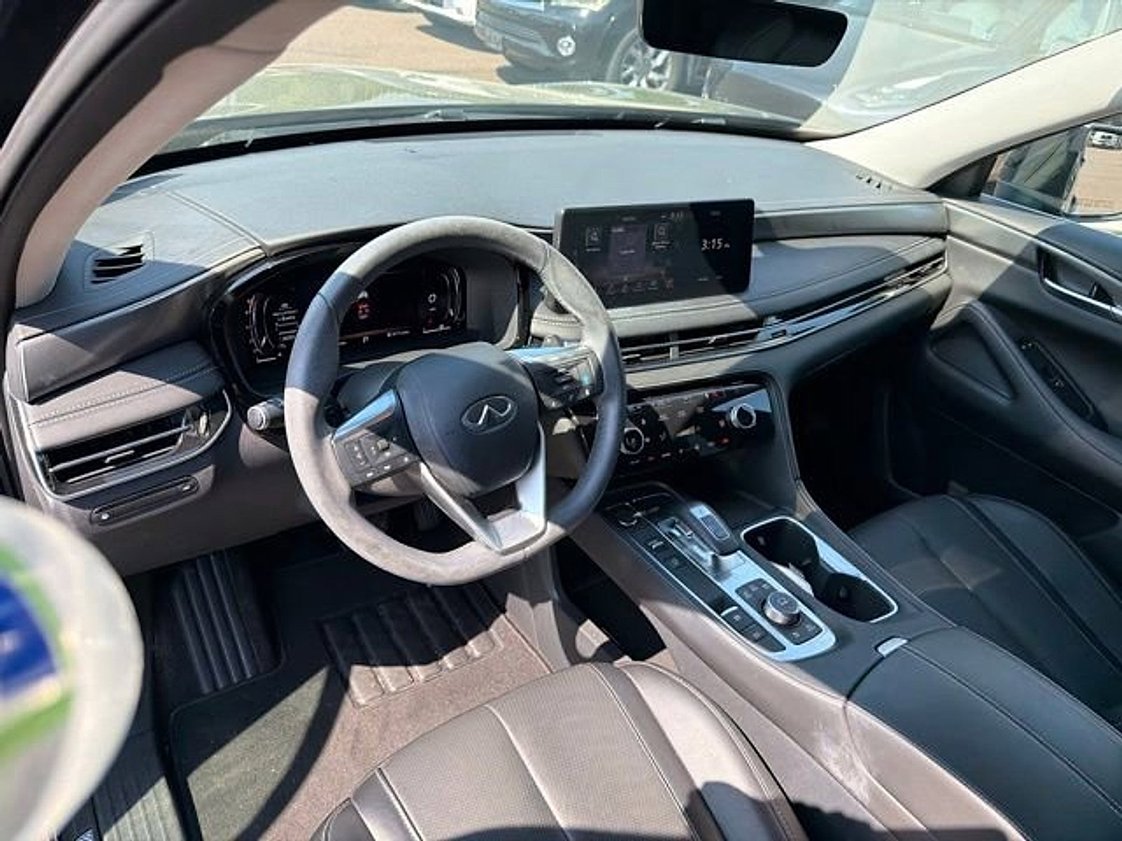 Used 2023 INFINITI QX60 Luxe w/ Cargo Package AWD/4WD image 12