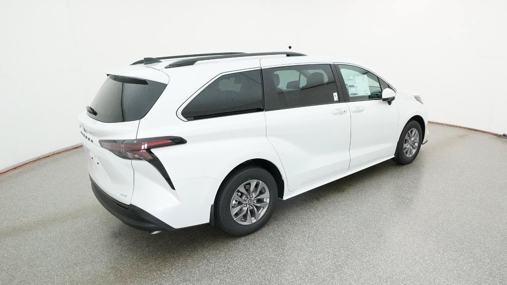 New 2026 Toyota Sienna XLE FWD image 12