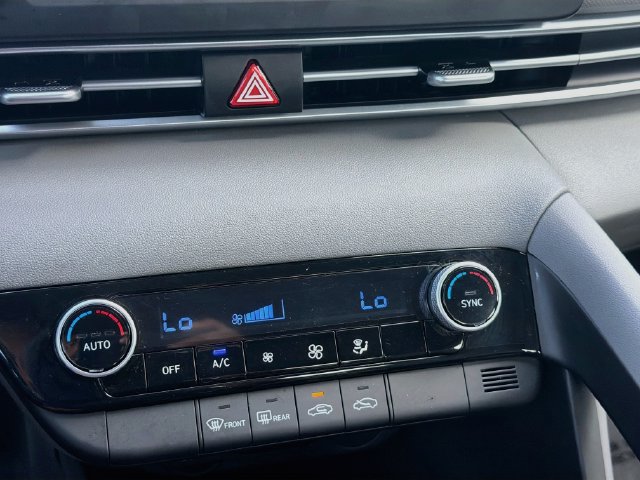 Certified 2026 Hyundai Elantra Sport FWD image 16