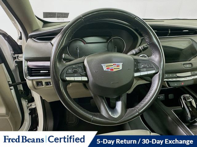 Used 2023 Cadillac XT4 Luxury FWD image 13
