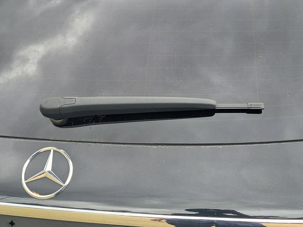 Used 2021 Mercedes-Benz GLC 300 w/ Premium Package image 19