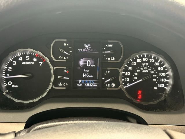 Used 2020 Toyota Tundra SR5 w/ SR5 Upgrade Package image 33