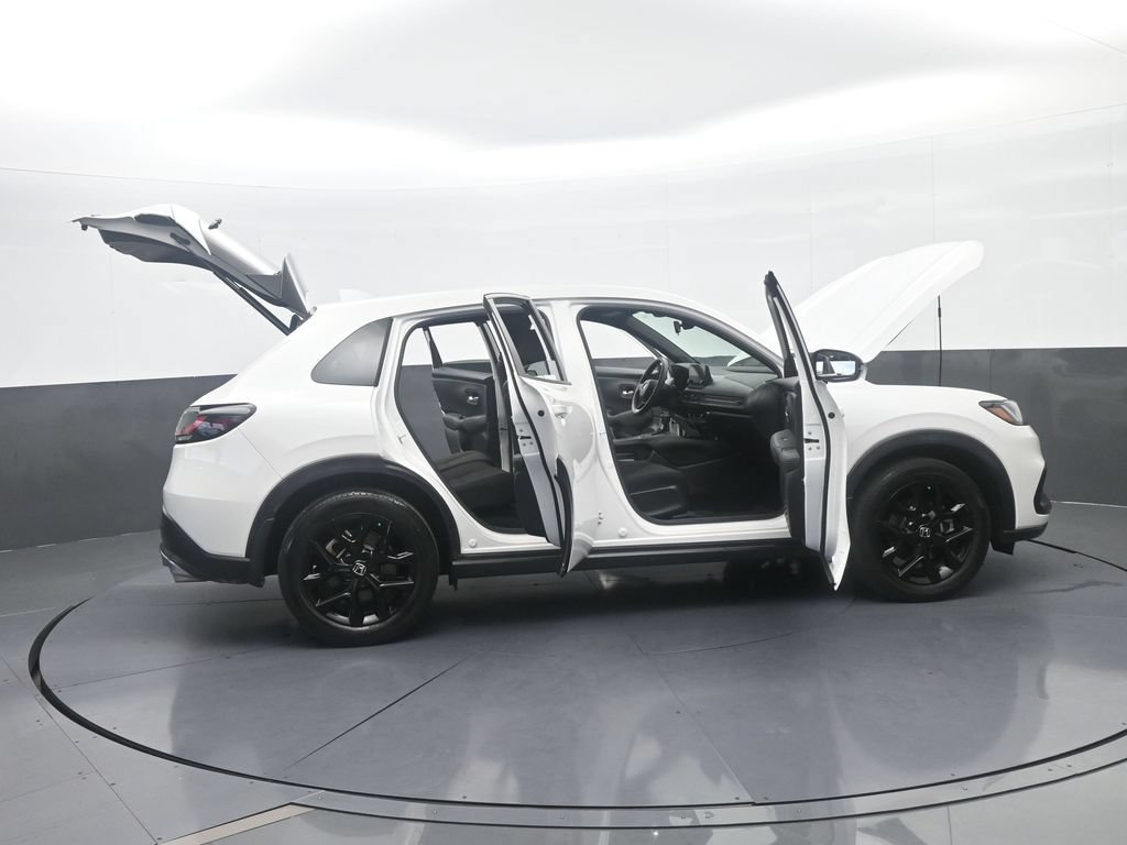 Used 2025 Honda HR-V Sport image 72