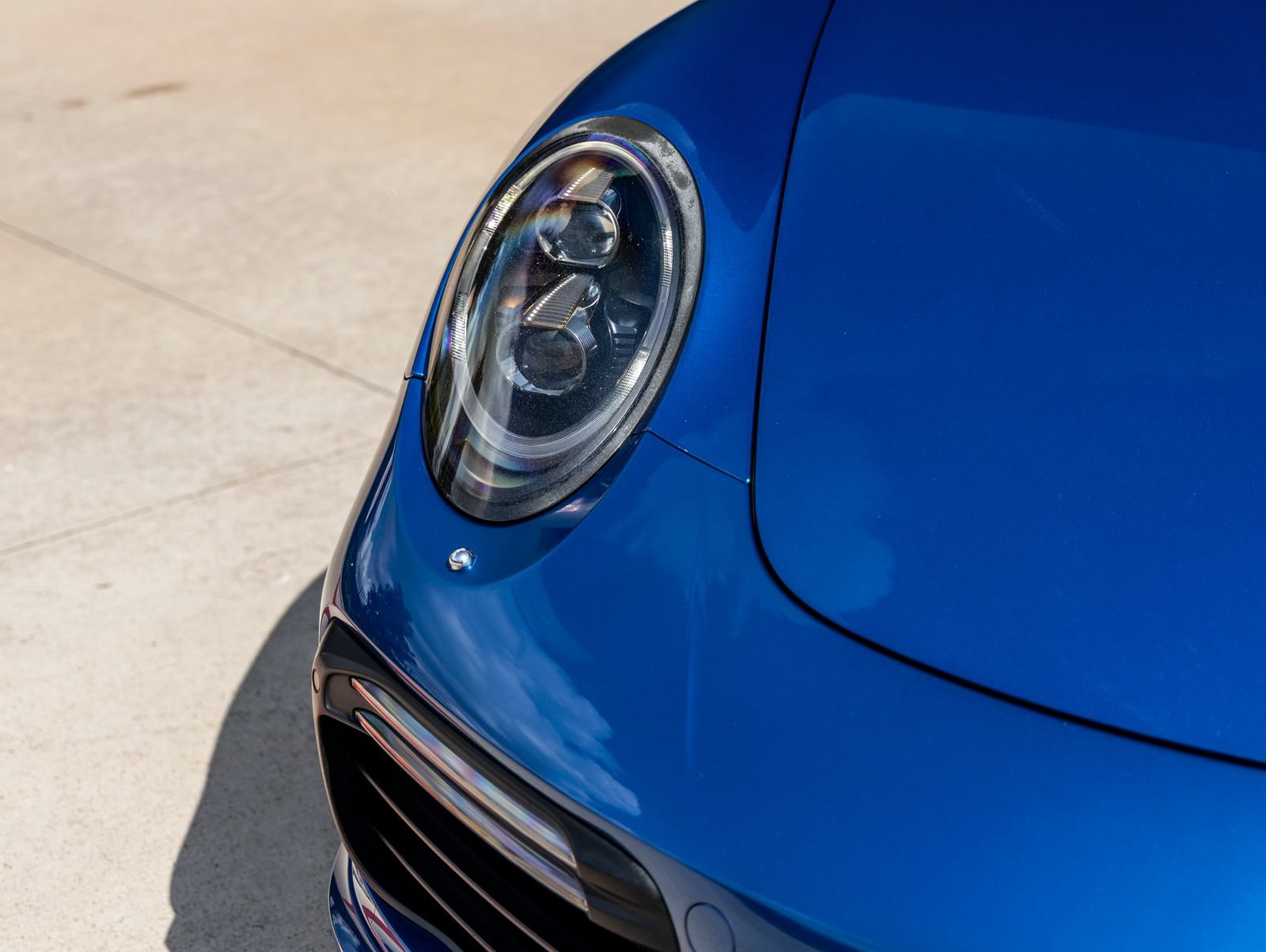 Used 2017 Porsche 911 Turbo S AWD/4WD image 20