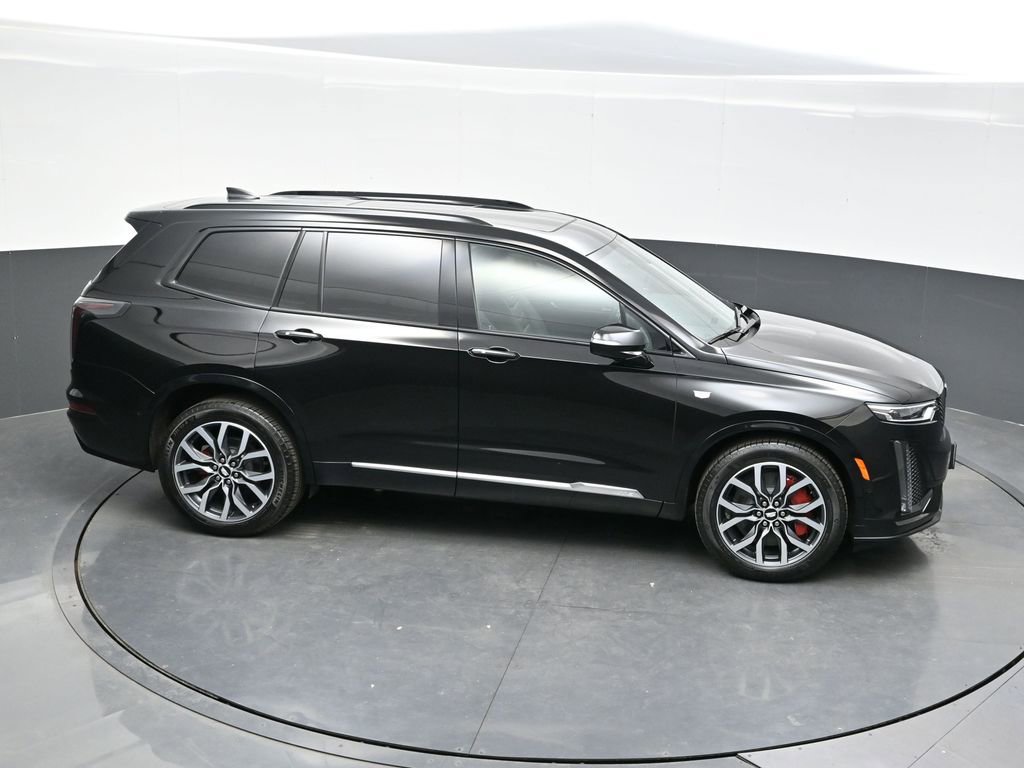 Certified 2025 Cadillac XT6 Sport w/ Platinum Package AWD/4WD image 35