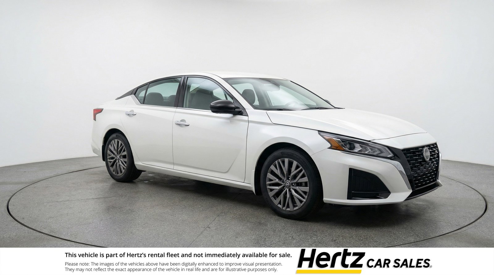 Used 2025 Nissan Altima 2.5 SV image 1