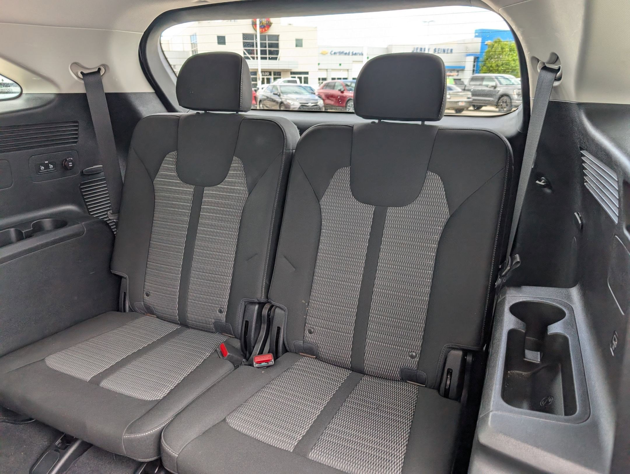 Certified 2022 Kia Sorento LX AWD/4WD image 32