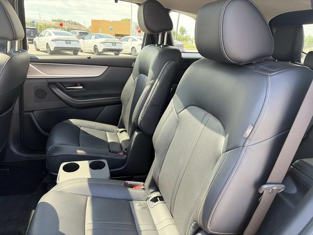 Used 2024 MAZDA CX-90 3.3 Turbo w/ Premium Package AWD/4WD image 12