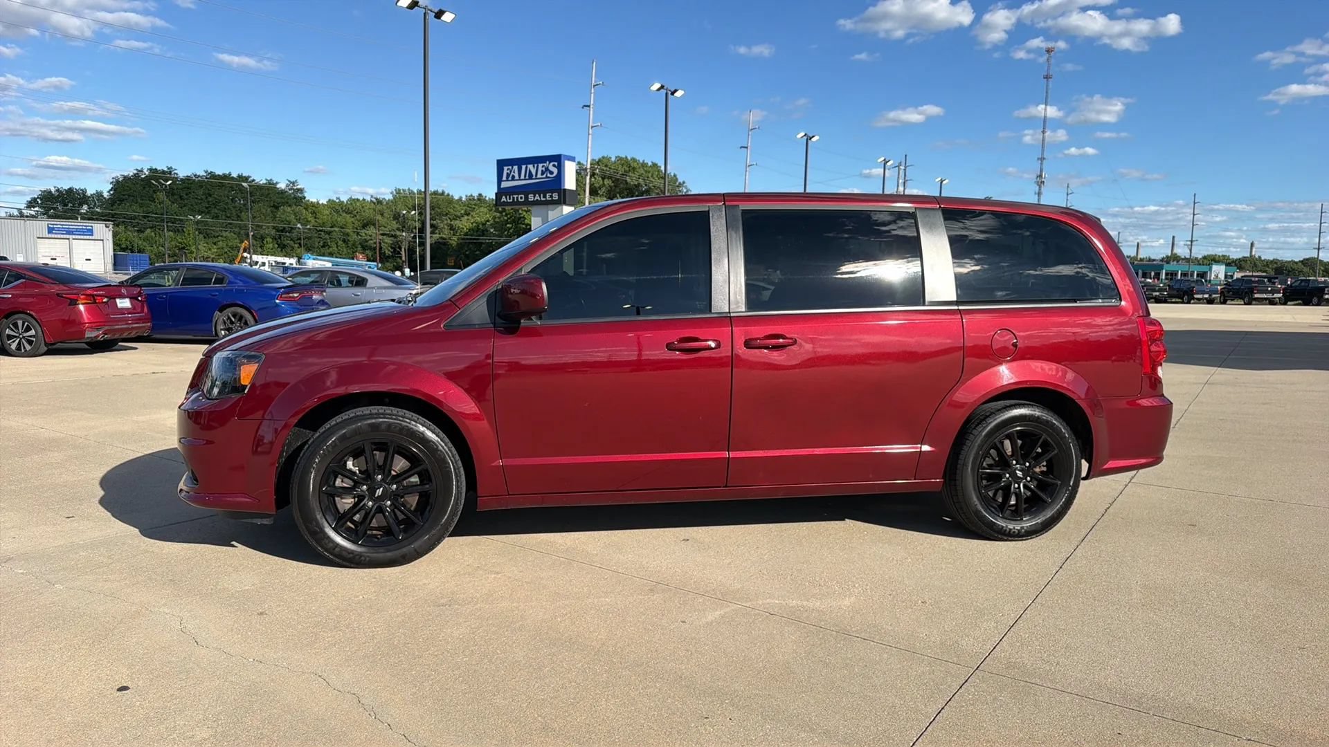 Used 2020 Dodge Grand Caravan GT FWD image 7