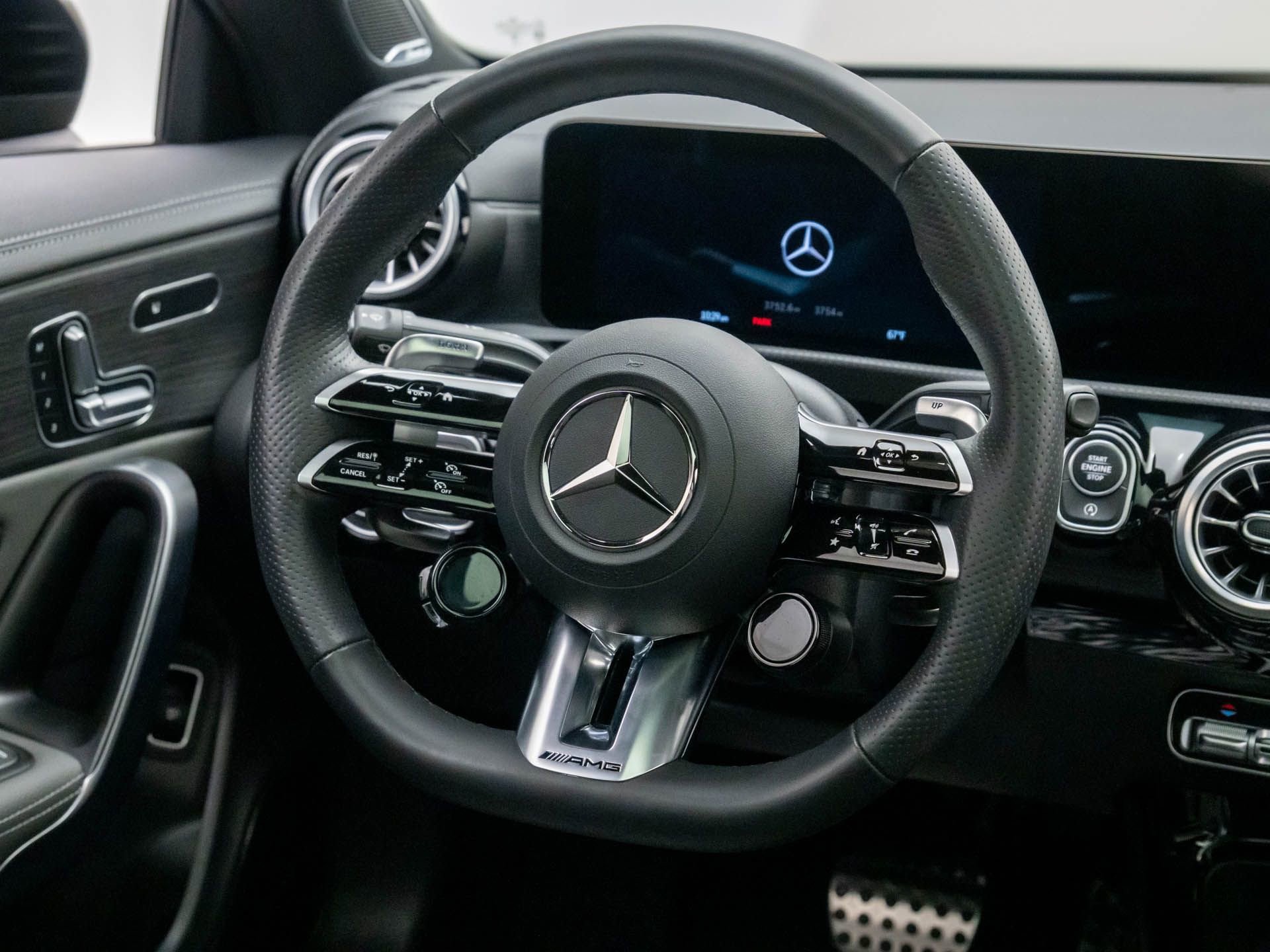 Used 2025 Mercedes-Benz CLA 35 AMG 4MATIC image 11