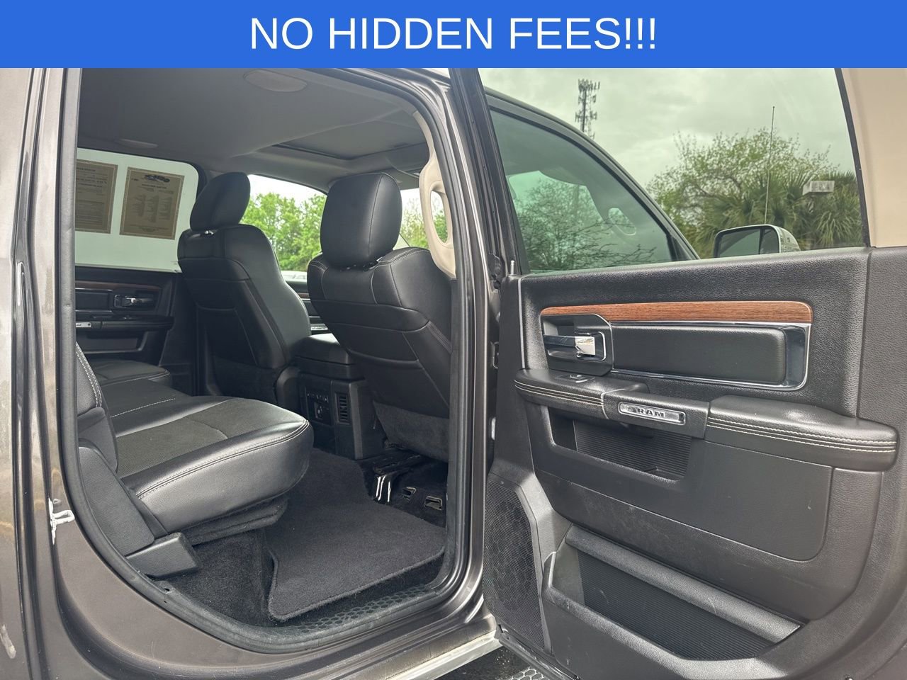 Used 2017 RAM 3500 Laramie image 32