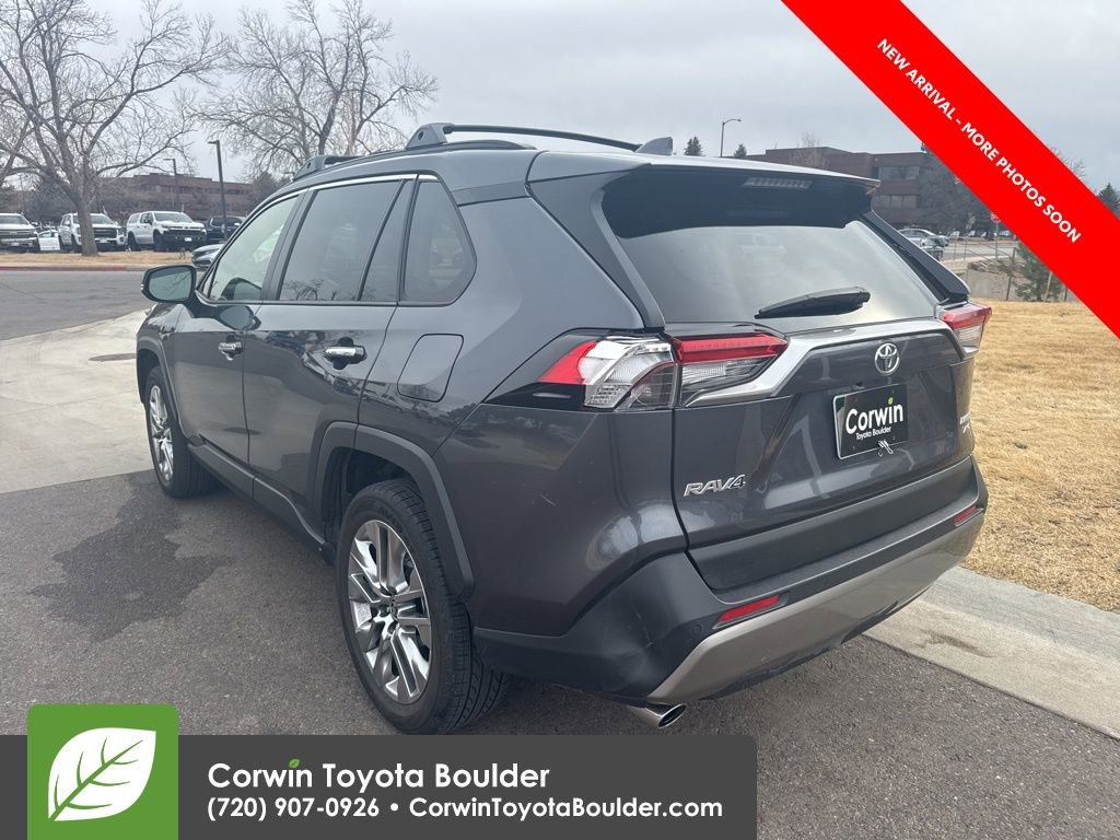 Used 2023 Toyota RAV4 Limited image 8