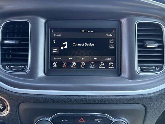 Used 2022 Dodge Charger SXT image 16